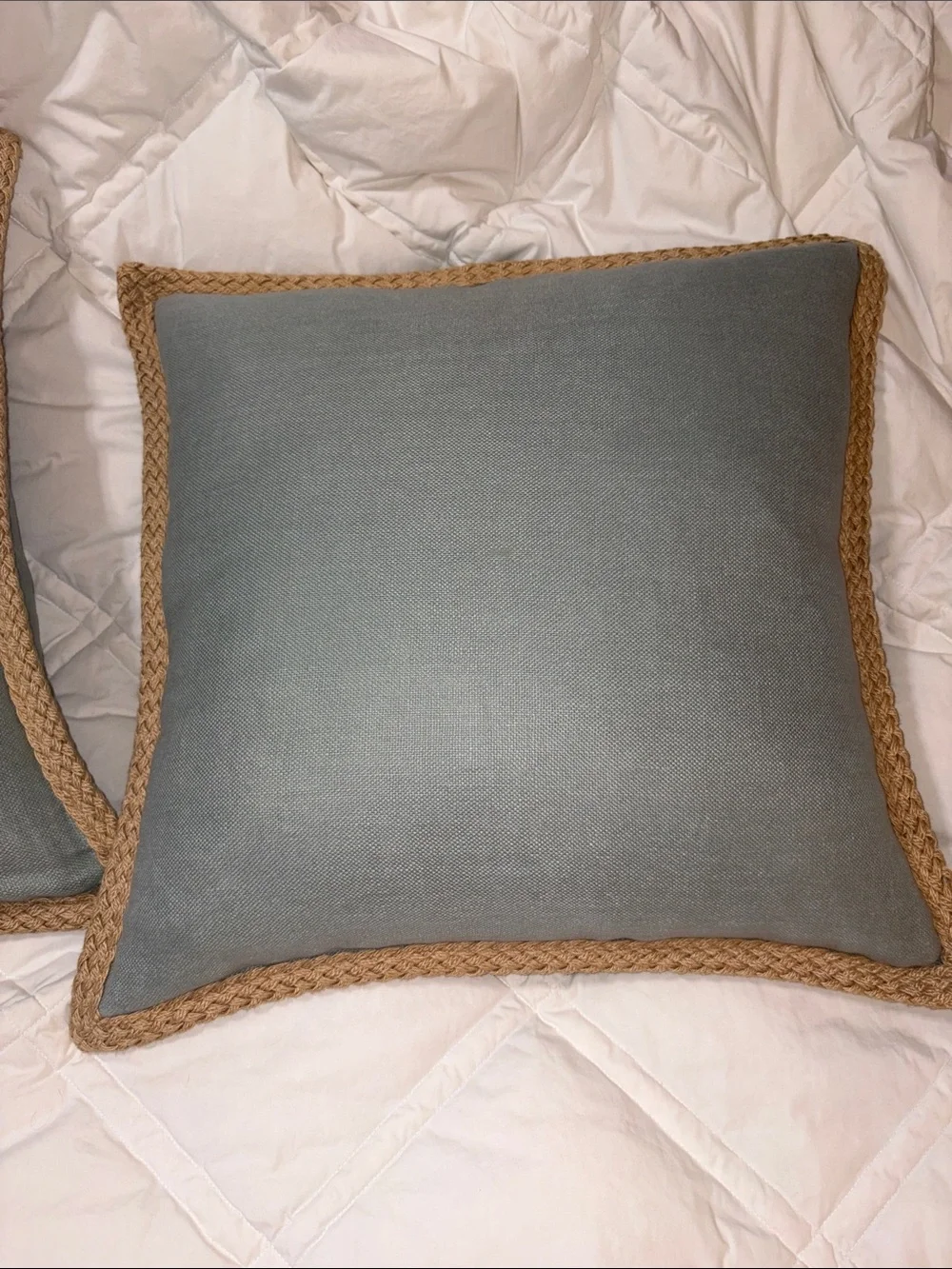 Set of 2 Like new Pottery Barn Linen Jute Trim Pillow & Feather inserts